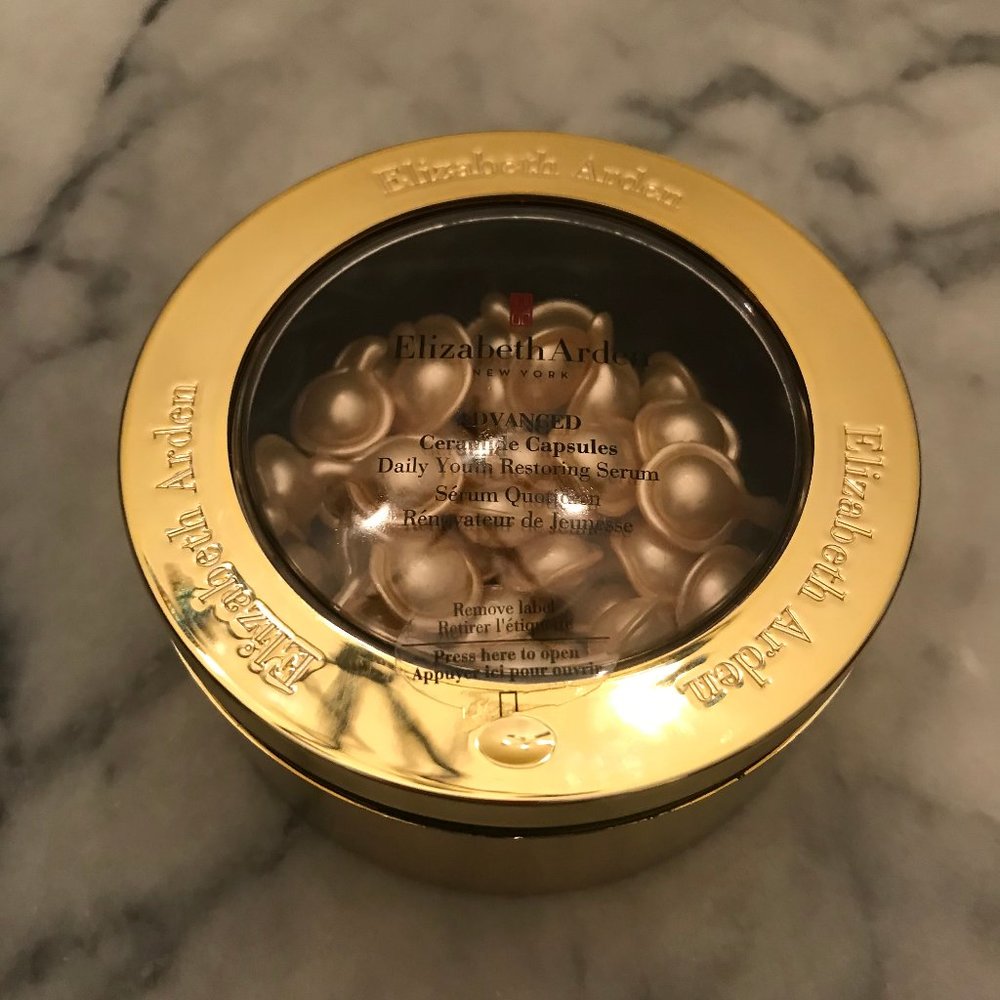 Elizabeth Arden Advanced Ceramide Capsule Serum
